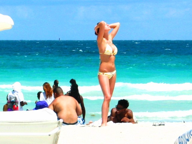 Ocean Beach Goddess Posing in Sexy Bikini - Copyright © 2012 JiMmY RocKeR PhoToGRaPhY